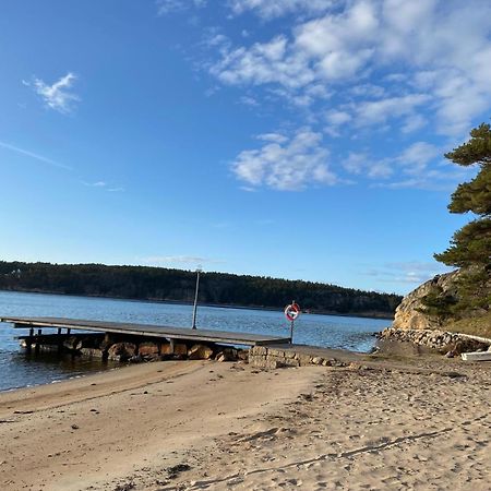 Haellestrand Village Stromstad Bagian luar foto