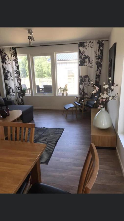 Haellestrand Village Stromstad Bagian luar foto