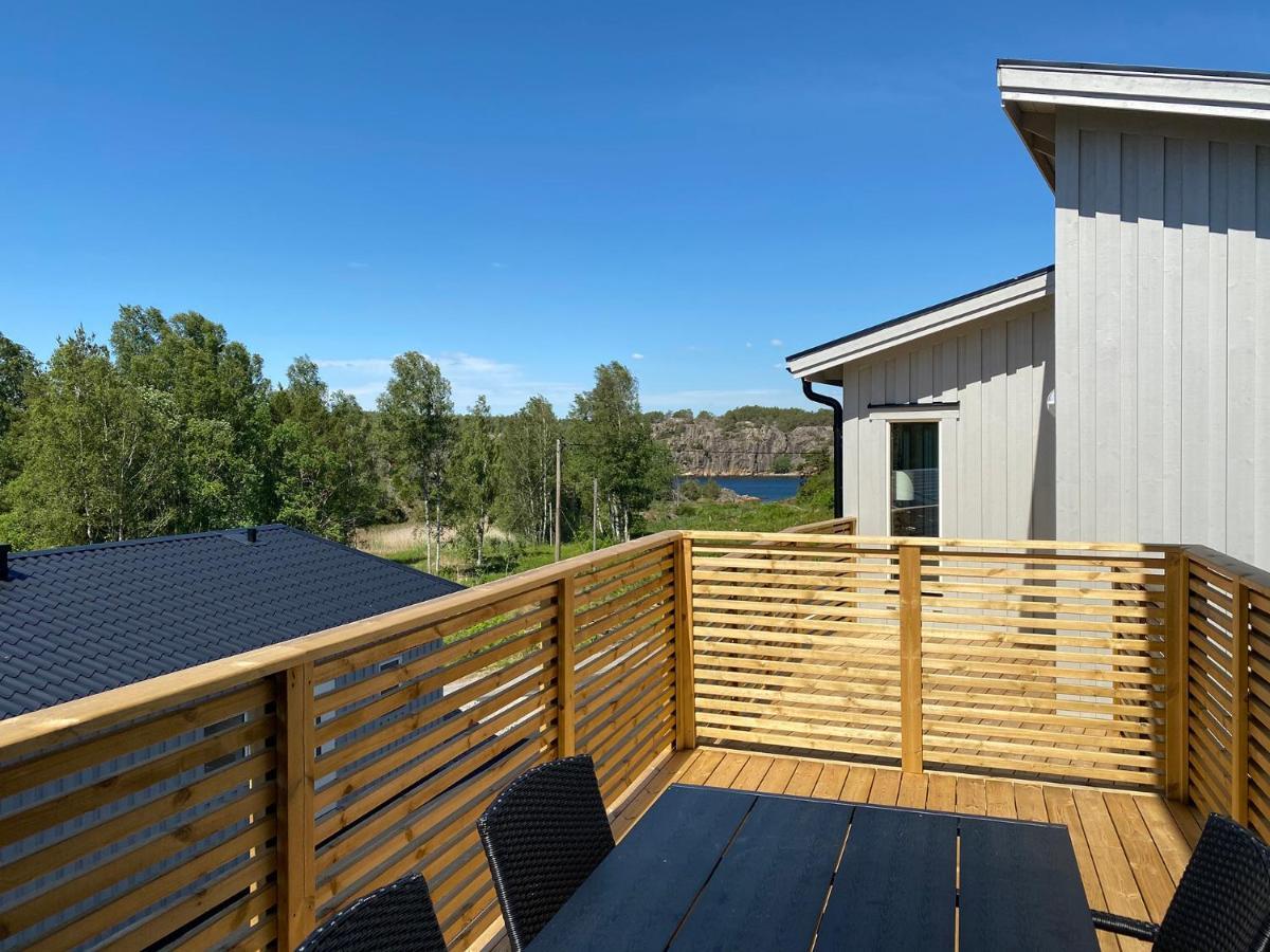 Haellestrand Village Stromstad Bagian luar foto