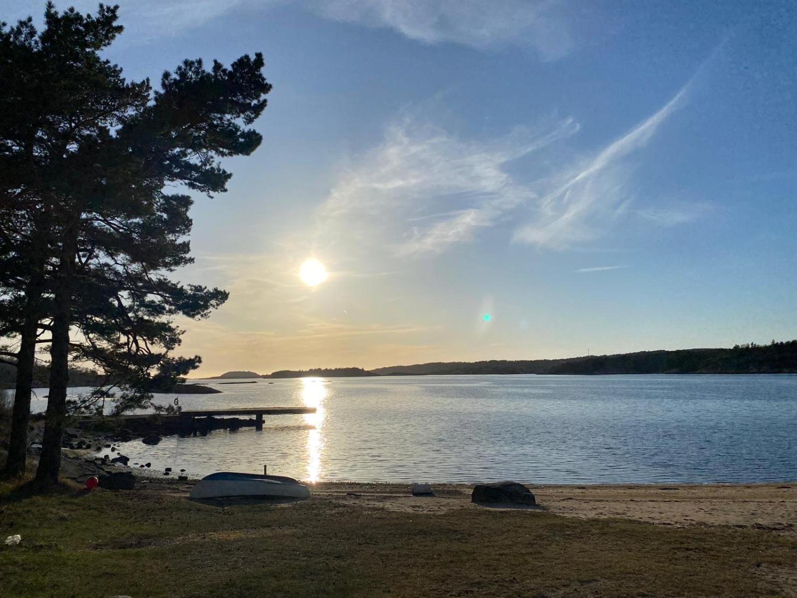Haellestrand Village Stromstad Bagian luar foto